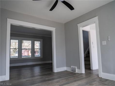 12010 Castlewood Avenue Cleveland OH 44108