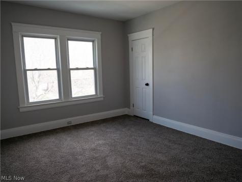 12010 Castlewood Avenue Cleveland OH 44108