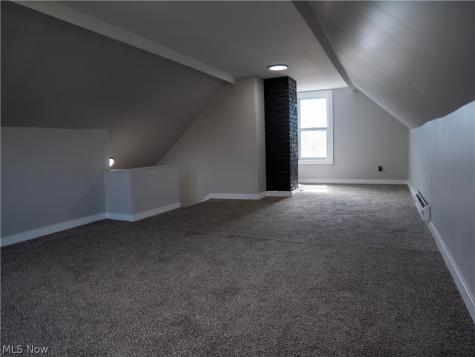 12010 Castlewood Avenue Cleveland OH 44108