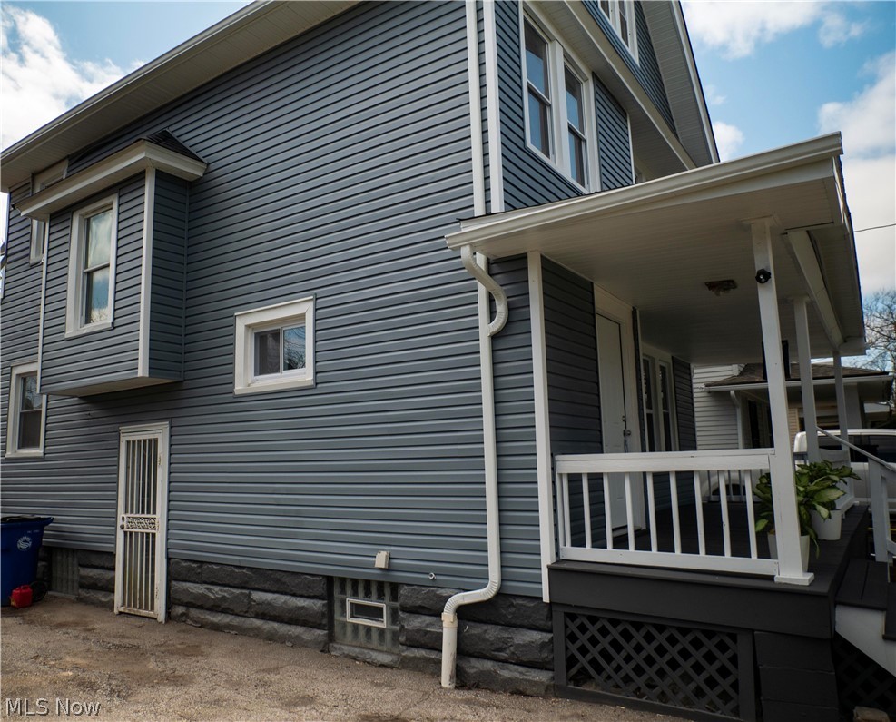 12010 Castlewood Avenue Cleveland OH 44108
