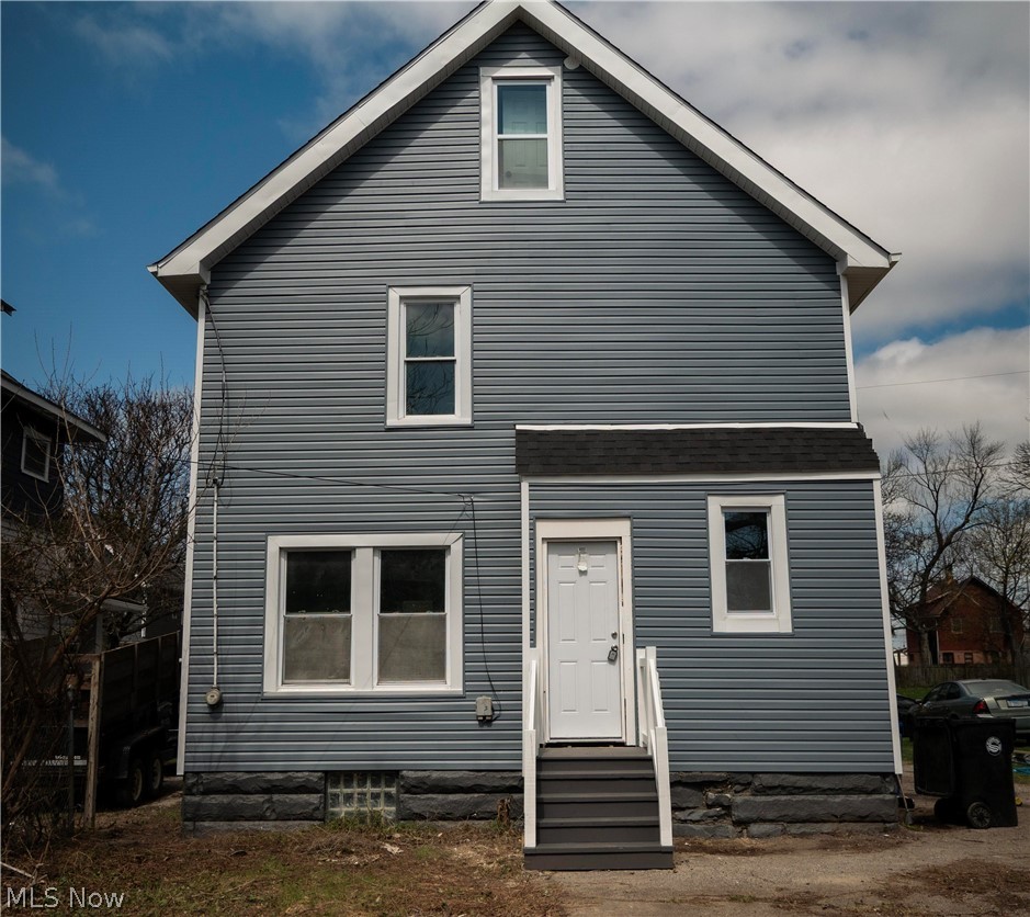 12010 Castlewood Avenue Cleveland OH 44108