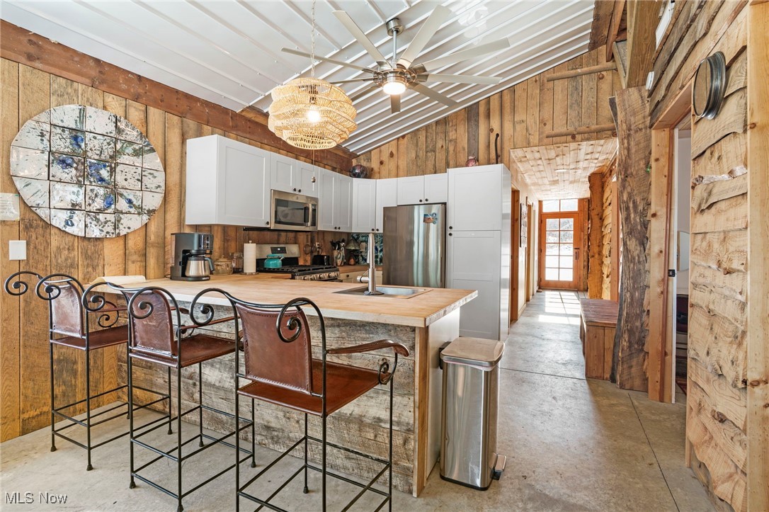 15216 Grove Road SE Port Washington OH 43837