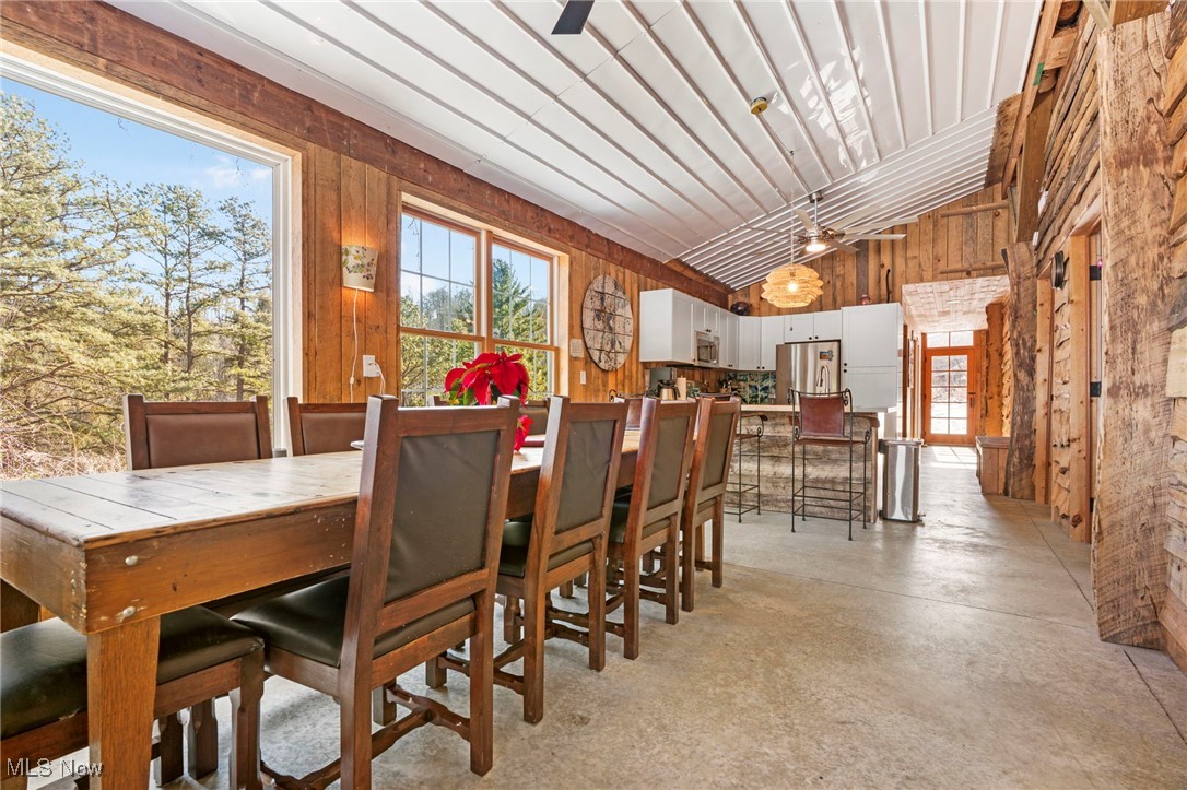 15216 Grove Road SE Port Washington OH 43837