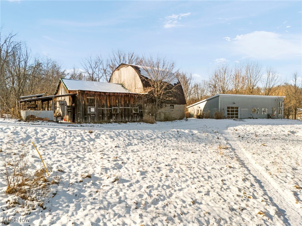15216 Grove Road SE Port Washington OH 43837