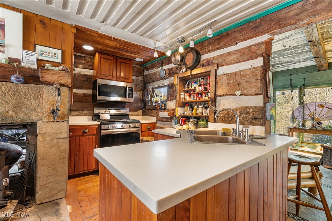 15216 Grove Road SE Port Washington OH 43837