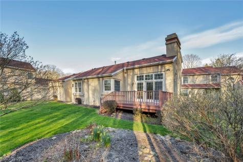 425 Armante Court Akron OH 44313