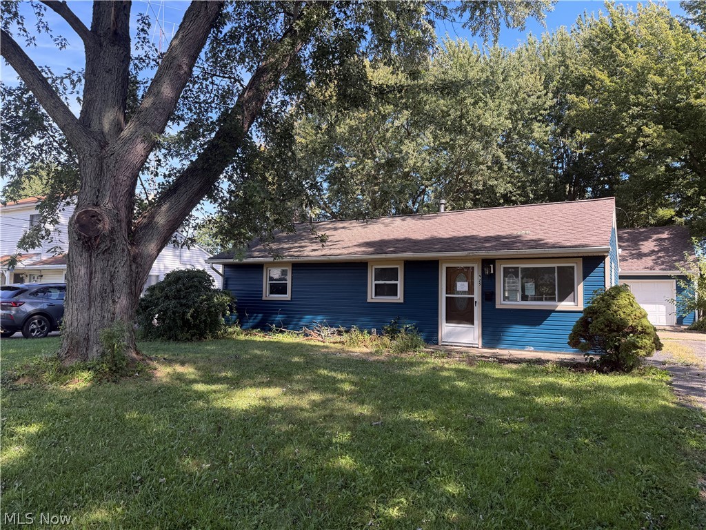 925 West Drive Sheffield OH 44054
