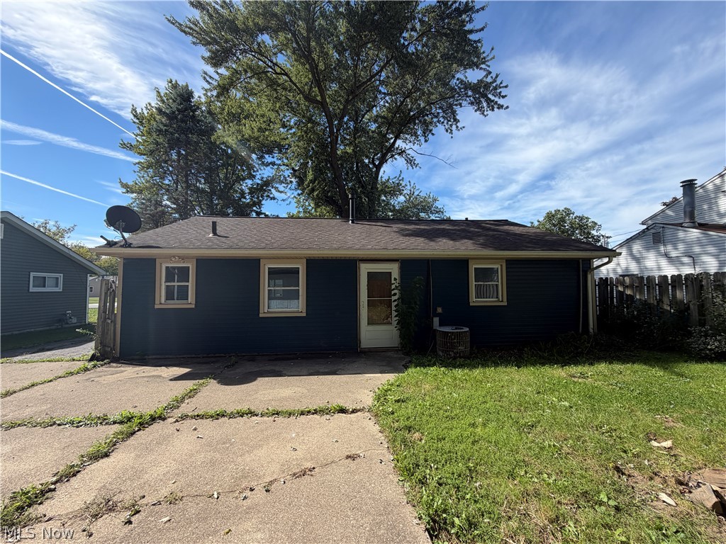 925 West Drive Sheffield OH 44054