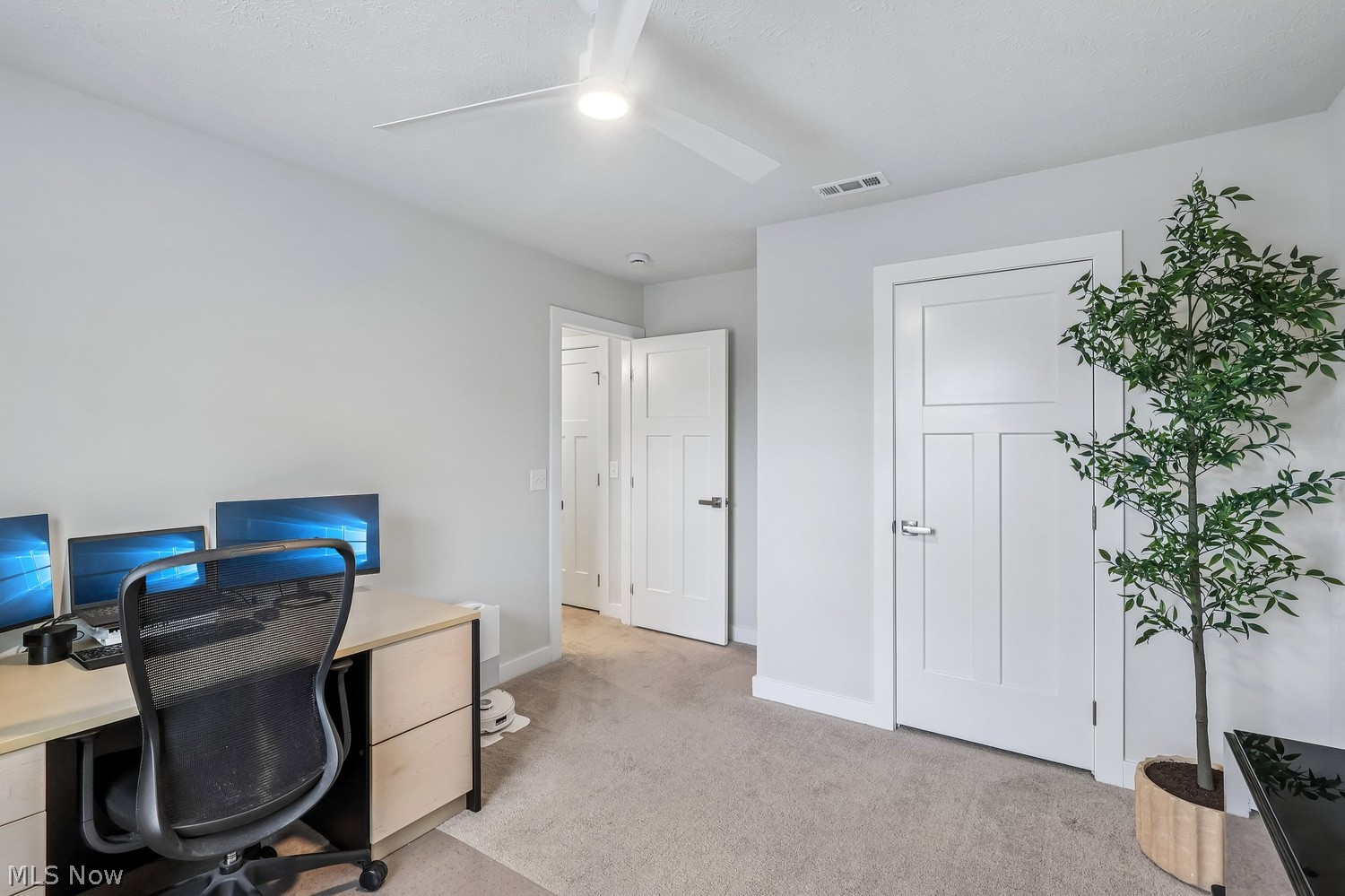 9074 Winfield Lane North Ridgeville OH 44039