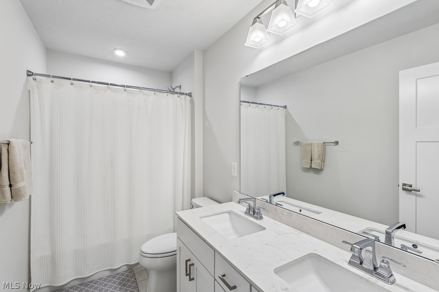 9074 Winfield Lane North Ridgeville OH 44039