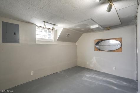 12013 Wayland Avenue Cleveland OH 44111