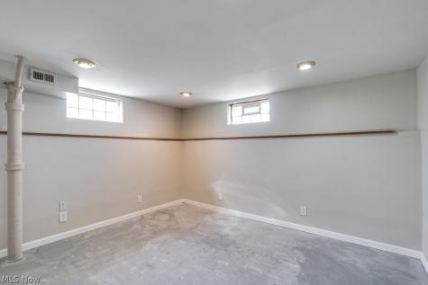 12013 Wayland Avenue Cleveland OH 44111