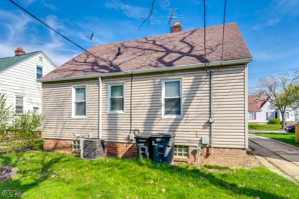 12013 Wayland Avenue Cleveland OH 44111