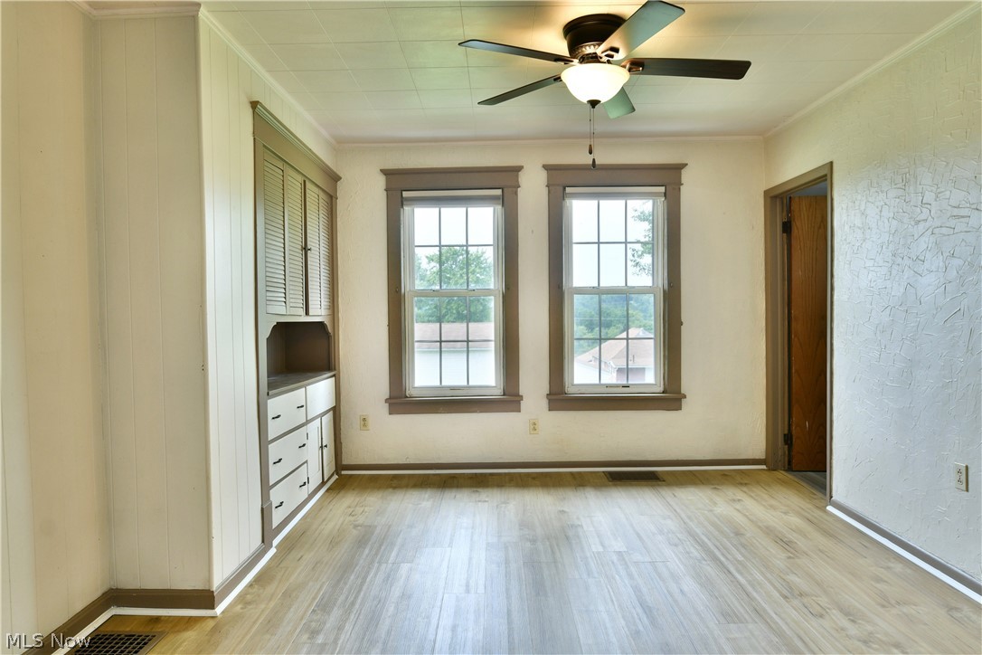 8139 Lorain Street Masury OH 44438
