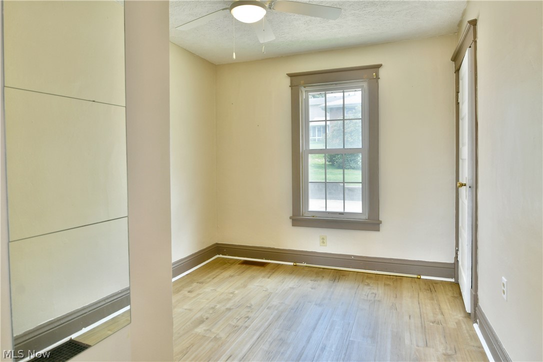 8139 Lorain Street Masury OH 44438