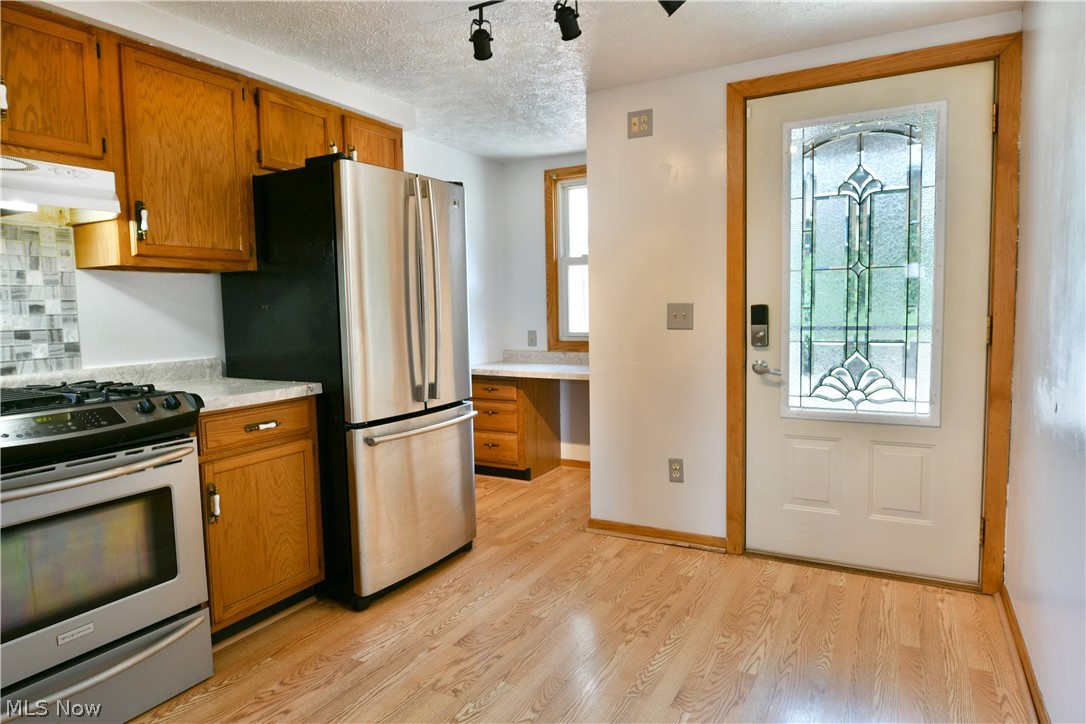 8139 Lorain Street Masury OH 44438