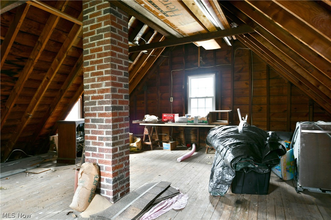 8139 Lorain Street Masury OH 44438