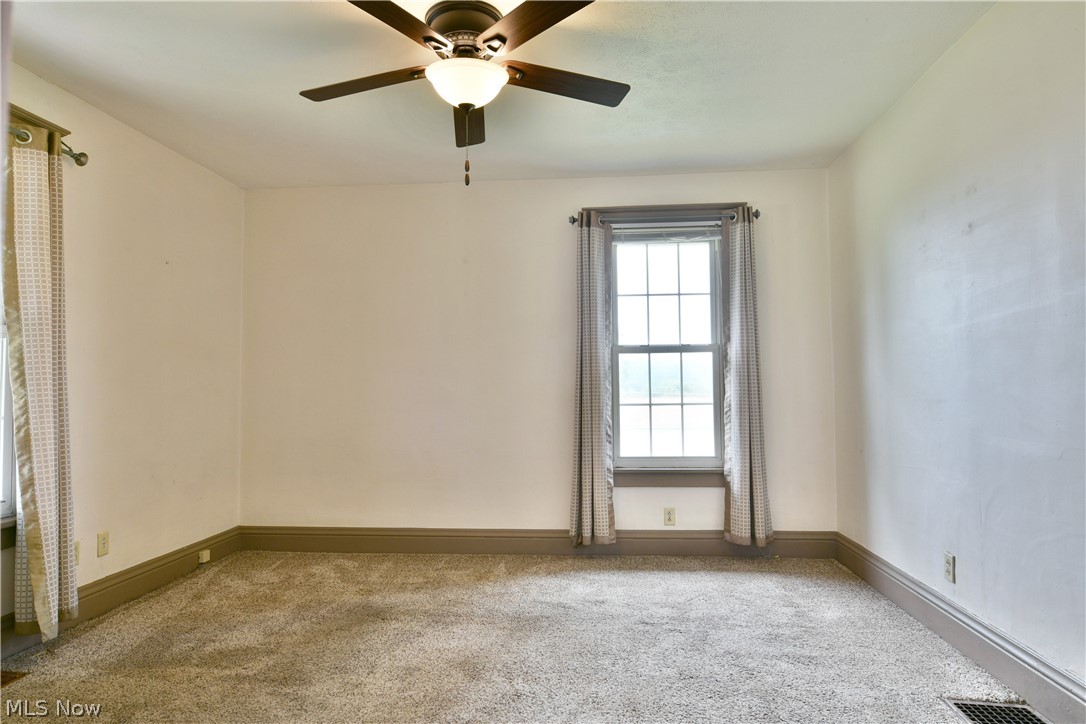 8139 Lorain Street Masury OH 44438