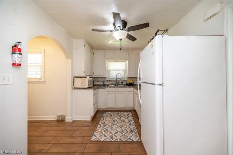 1842 Coronado Avenue Youngstown OH 44504