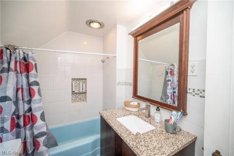 1842 Coronado Avenue Youngstown OH 44504