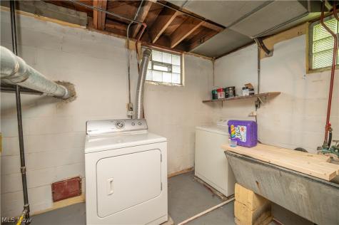 1842 Coronado Avenue Youngstown OH 44504