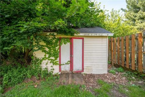 1842 Coronado Avenue Youngstown OH 44504