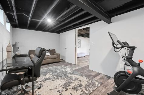 1209 Galaxy Drive Cleveland OH 44109