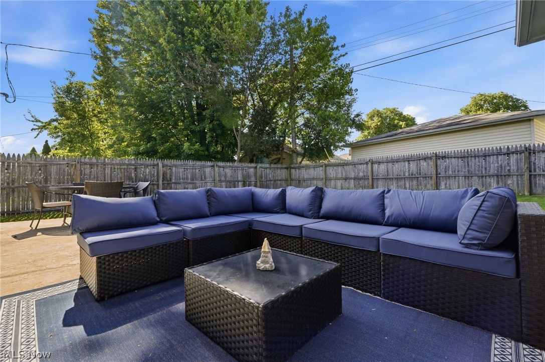 1209 Galaxy Drive Cleveland OH 44109