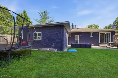 1209 Galaxy Drive Cleveland OH 44109
