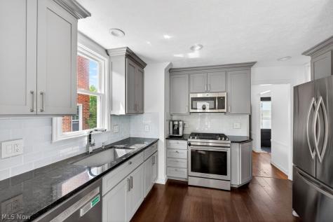 20311 Bonnie Bank Boulevard Rocky River OH 44116