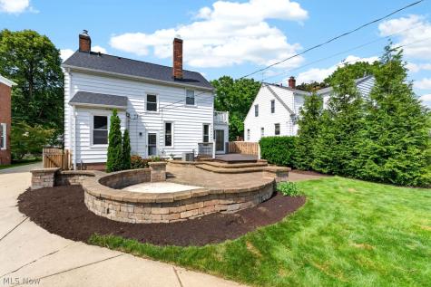 20311 Bonnie Bank Boulevard Rocky River OH 44116