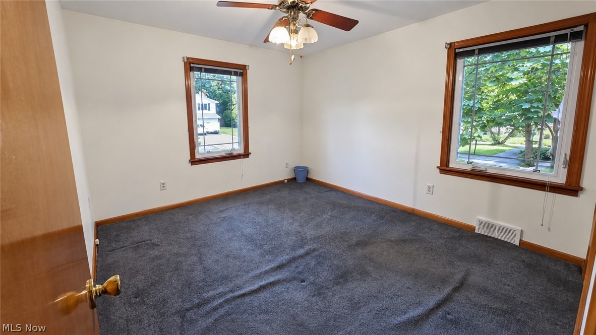 105 Hale Street Mogadore OH 44260