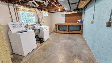 105 Hale Street Mogadore OH 44260