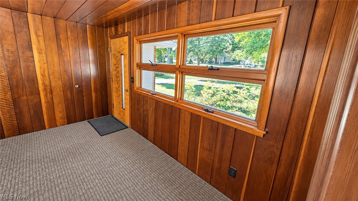 105 Hale Street Mogadore OH 44260