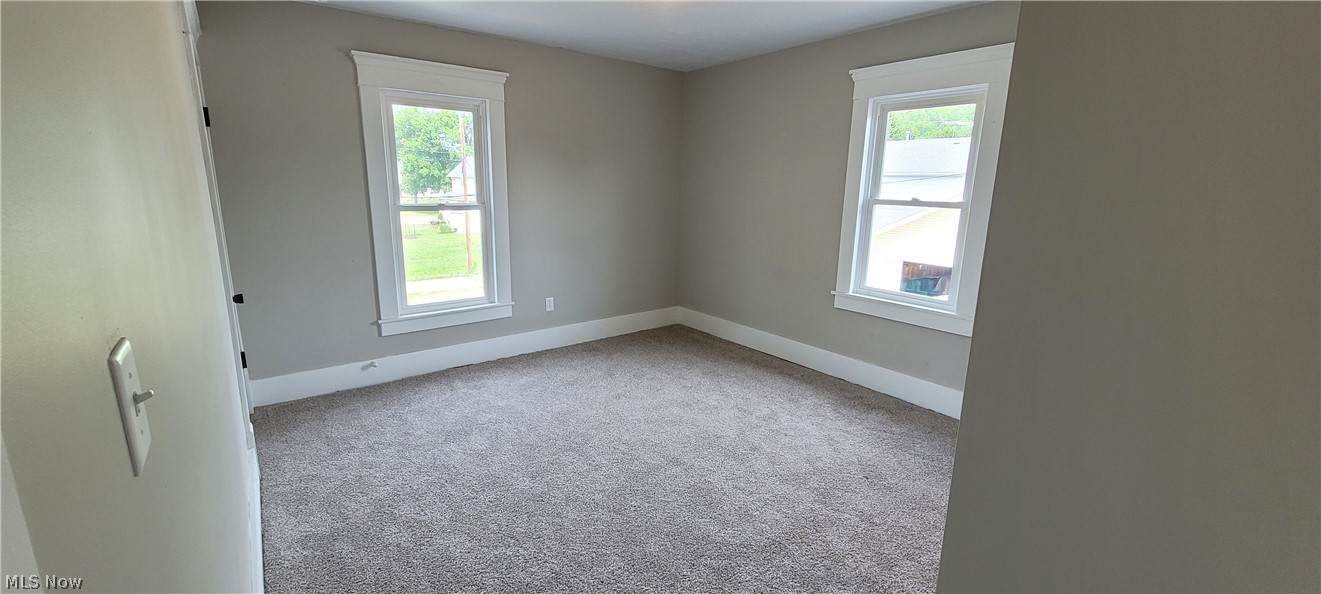 424 Tuscarawas Avenue Newcomerstown OH 43832
