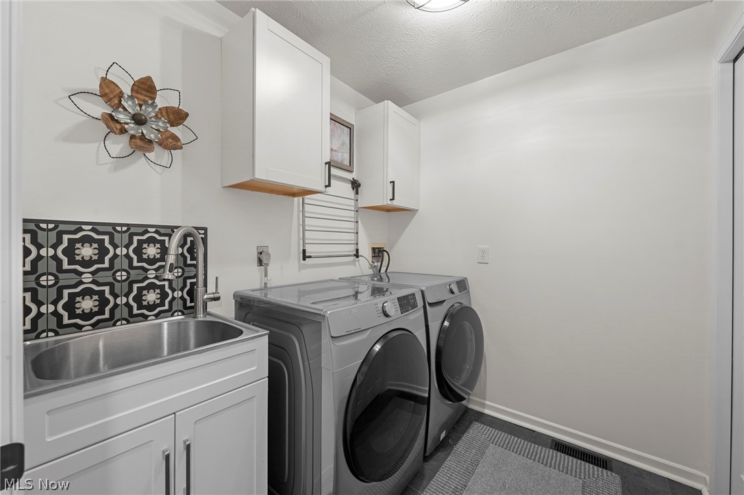 1975 Stansberry Circle Akron OH 44313
