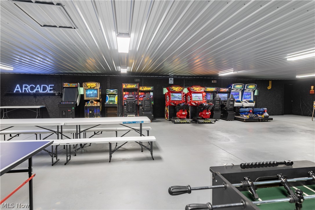 265 Schneiders Crossing Road NW Dover OH 44622