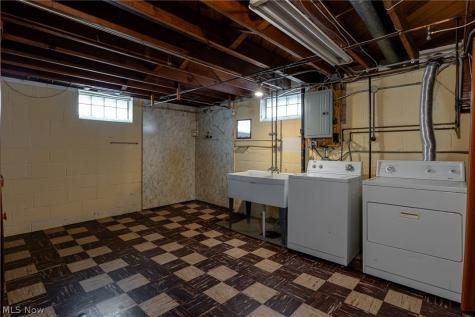 5514 Gerald Avenue Parma OH 44129