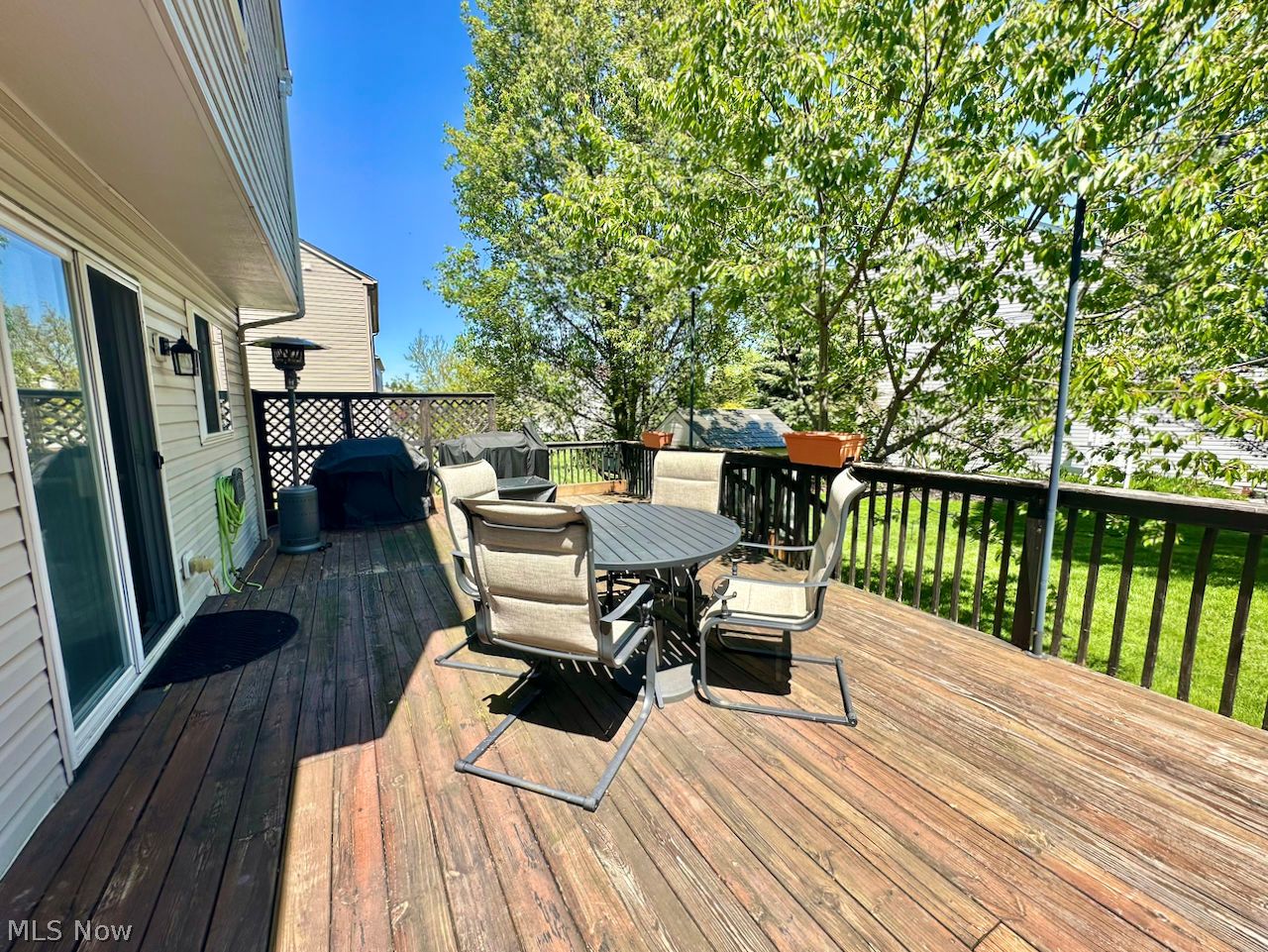 437 Carrington Lane Broadview Heights OH 44147