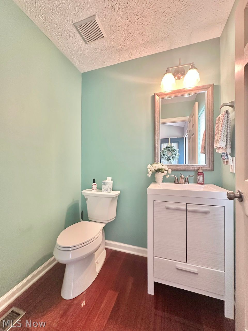 437 Carrington Lane Broadview Heights OH 44147