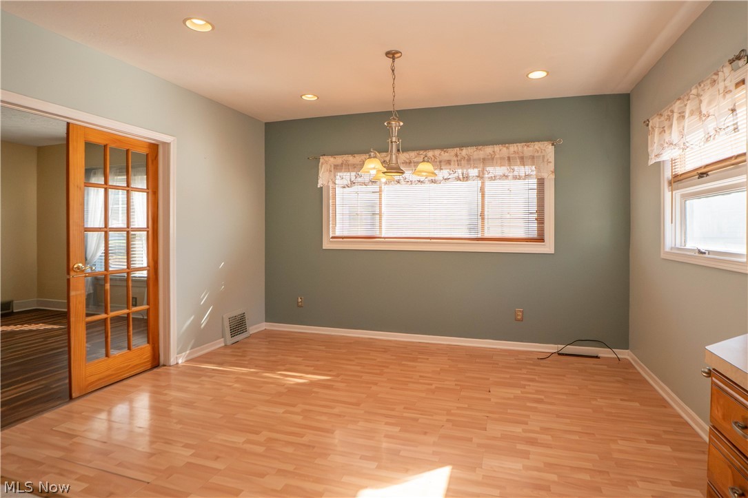 1503 Ridge Road NW Canton OH 44703