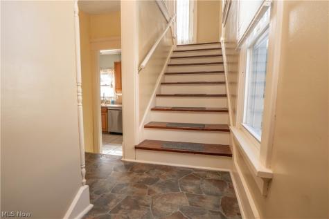 1503 Ridge Road NW Canton OH 44703