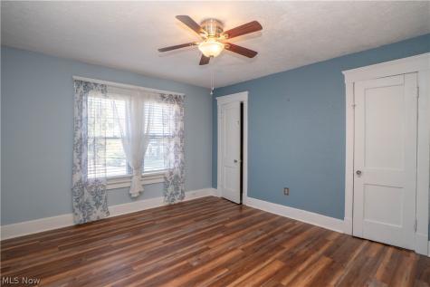 1503 Ridge Road NW Canton OH 44703