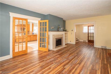 1503 Ridge Road NW Canton OH 44703