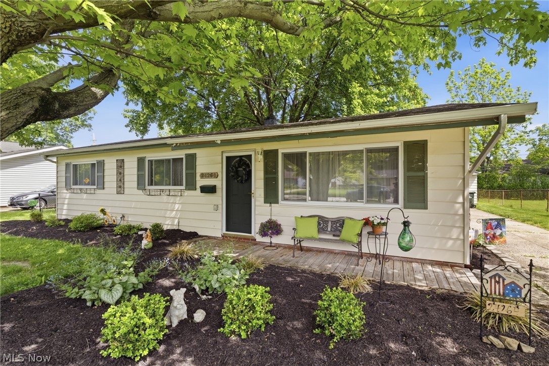 24264 Fairlawn Drive North Olmsted OH 44070