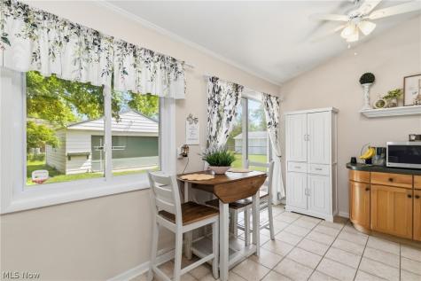 24264 Fairlawn Drive North Olmsted OH 44070