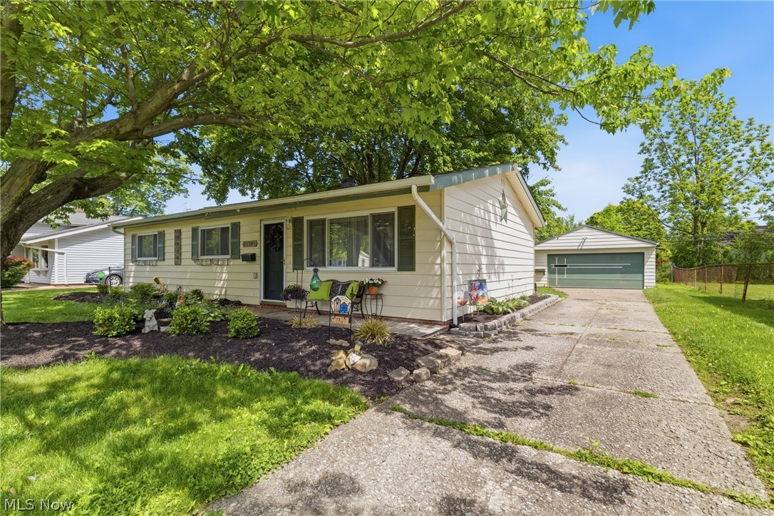 24264 Fairlawn Drive North Olmsted OH 44070