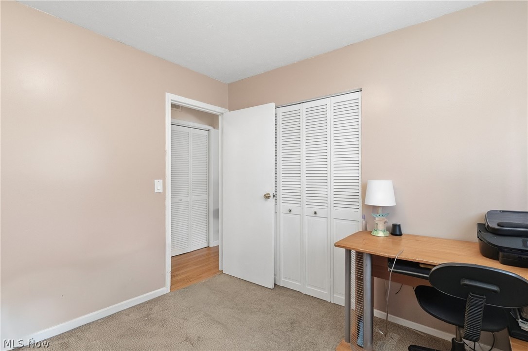 24264 Fairlawn Drive North Olmsted OH 44070
