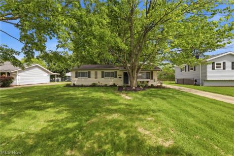 24264 Fairlawn Drive North Olmsted OH 44070