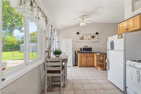24264 Fairlawn Drive North Olmsted OH 44070